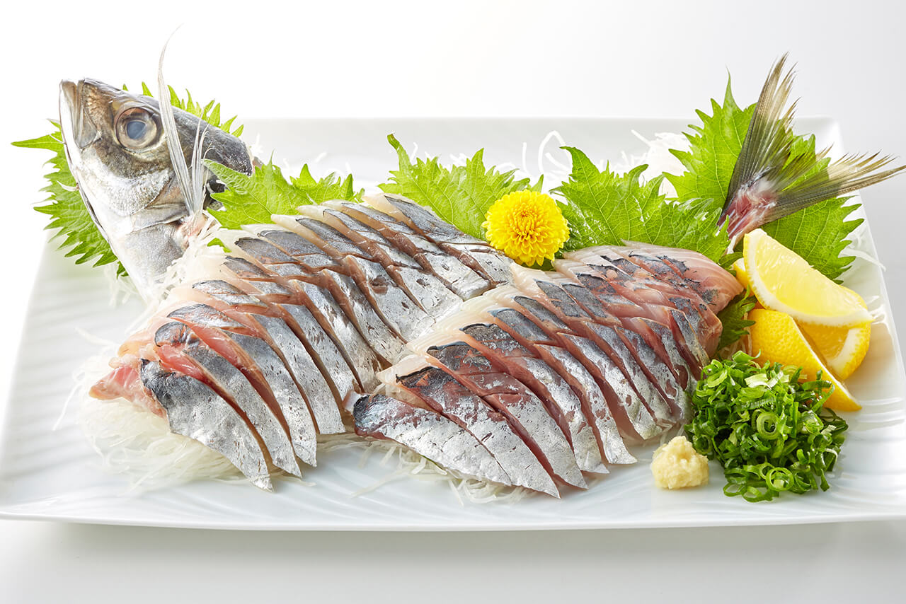 あじやさば、いわしなどの青背の魚